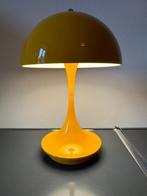 Louis Poulsen - Verner Panton - Lampe de table - Panthella