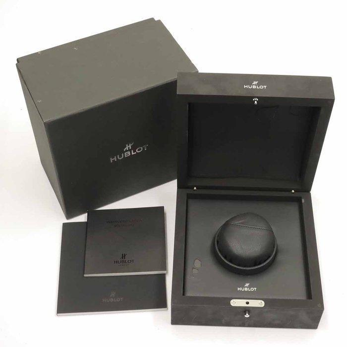 Hublot - Classic Fusion - 541.CO.1181.RX - Heren - 2020+, Handtassen en Accessoires, Horloges | Heren