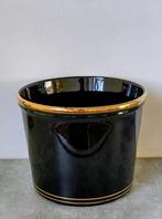 Gemerkt - Ijsemmer - Glazed and hand gold painted -