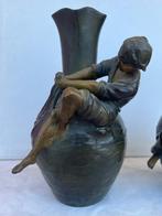 Vase (2) - Bronze - August Moreau, Antiek en Kunst