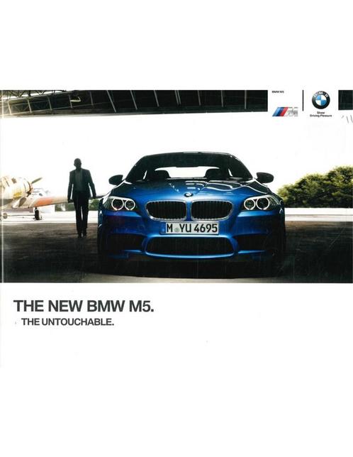 2011 BMW M5 BROCHURE ENGELS, Boeken, Auto's | Folders en Tijdschriften