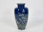 Vase - beau vase cloisonné design avec fleurs et oiseaux -, Antiek en Kunst