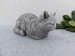 Beeld, dromende kat in prima staat - 16 cm - cast stone, Antiek en Kunst
