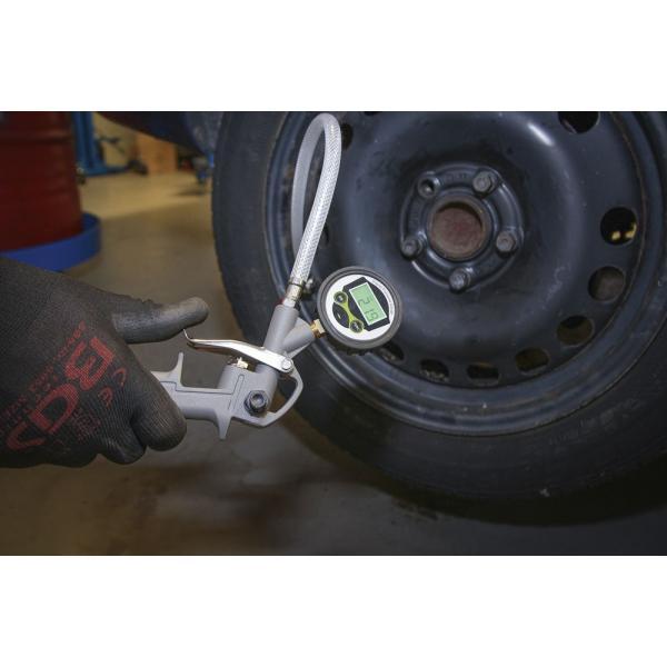 Bandenpomp digitaal | 0 – 8 bar BGS 6794 (Wielen), Autos : Divers, Outils de voiture, Envoi