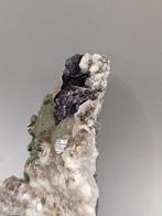 PEZZO UNICO hematiet (Miage-gletsjer, Mont Blanc, Italië), Verzamelen