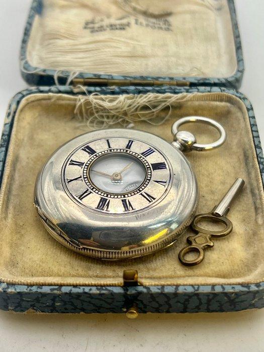 Waltham watch Co Occhio di Bue Argento Chester 1878, Bijoux, Sacs & Beauté, Montres | Hommes