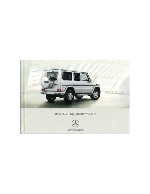 2007 MERCEDES BENZ G KLASSE HARDCOVER BROCHURE ENGELS, Boeken, Auto's | Folders en Tijdschriften