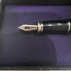 S.T. Dupont - Line d - Stylo à plume, Collections, Stylos