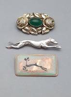 Metaal, Art Deco, 3 broches - 3-delige sieradenset -