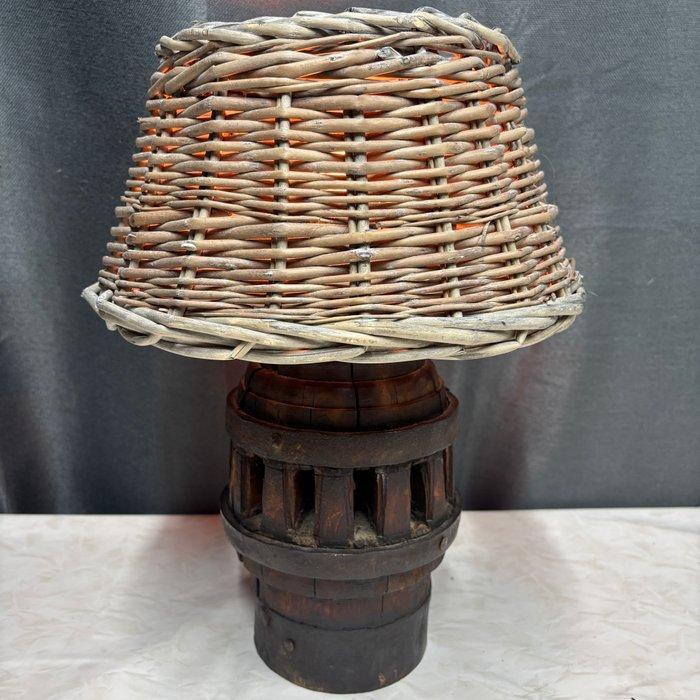 Tafellamp - Handgemaakt, Zwaar, Ruw & Onverwoestbaar Design., Antiek en Kunst, Curiosa en Brocante