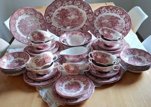 Wedgwood - Enoch Wedgwood - Service de dîner (55) - Woodland, Antiek en Kunst, Antiek | Meubels | Tafels