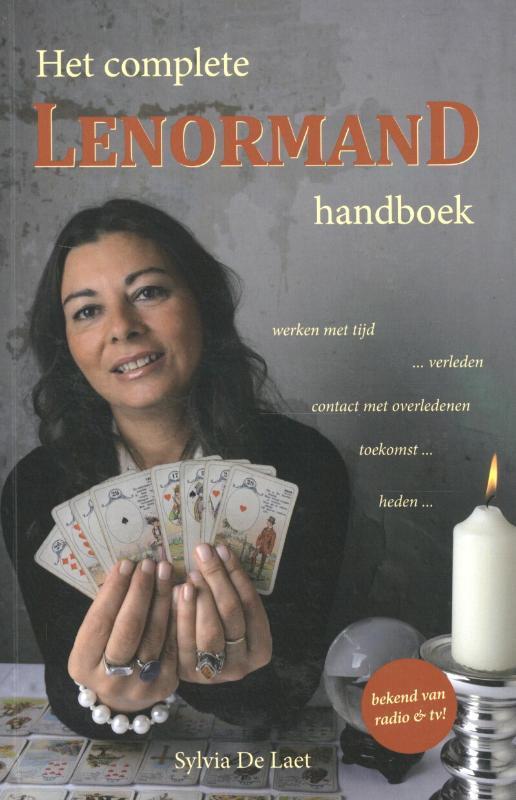 Het complete Lenormand handboek 9789075145328 Sylvia De Laet, Boeken, Esoterie en Spiritualiteit, Gelezen, Verzenden