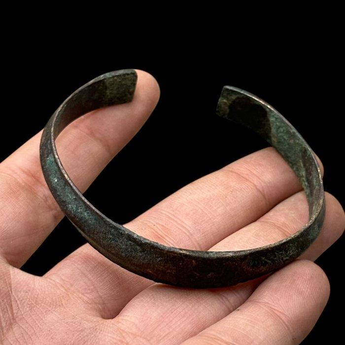 Keltisch Brons Armband (Zonder Minimumprijs), Handtassen en Accessoires, Antieke sieraden