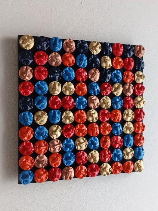 Salvatore Alibrio - Rolling faces - Human Cloth, Antiek en Kunst, Kunst | Designobjecten