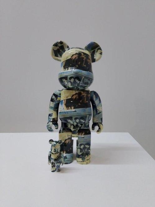 BE@RBRICK | Bearbrick The Beatles Anthology 400% + 100%, Antiek en Kunst, Kunst | Schilderijen | Modern