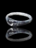 Oud-Romeins Rare Bronze Legion Rooster Seal Ring (Zonder