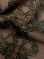 Prestigieus textiel met golvende patronen op een