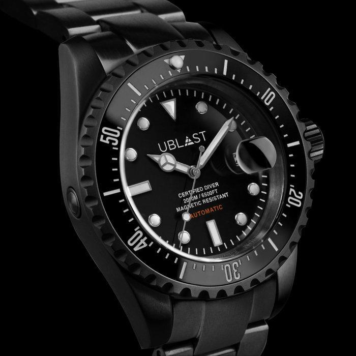 Ublast - Submersible Professional Diver 200 ATM - UBISB45BK, Handtassen en Accessoires, Horloges | Heren