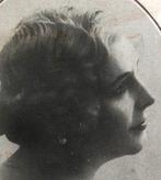 Aucun - Armande Cassive – Photo collée sur carton –