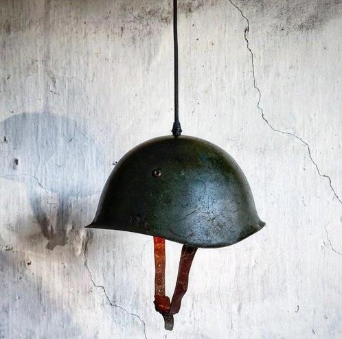 Lamp - Staal - Bulgaarse M56 helmlamp, Antiek en Kunst, Curiosa en Brocante