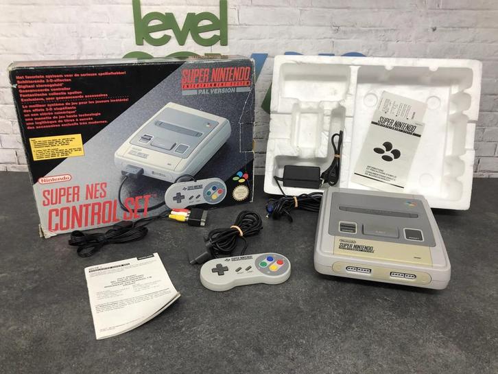 Super Nintendo Starter Pack - Control Set Edition [Complete], Consoles de jeu & Jeux vidéo, Consoles de jeu | Nintendo Super NES
