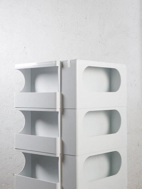 B-Line - Joe Colombo - Trolley - Boby B33 - kokoswit - ABS -, Antiek en Kunst, Antiek | Meubels | Stoelen en Sofa's