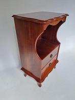 Armoire - Bois - Hal / table de nuit