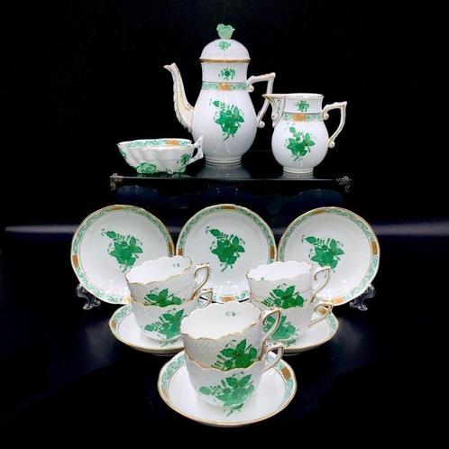 Herend - Exquisite Coffee Set for 6 Persons (15 pcs) -, Antiek en Kunst, Antiek | Meubels | Tafels