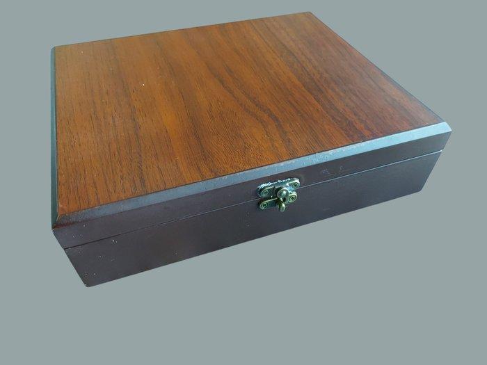 Sigarendoos - Sigaren Knipper Set - Houten Box, Verzamelen, Rookartikelen, Aanstekers en Luciferdoosjes