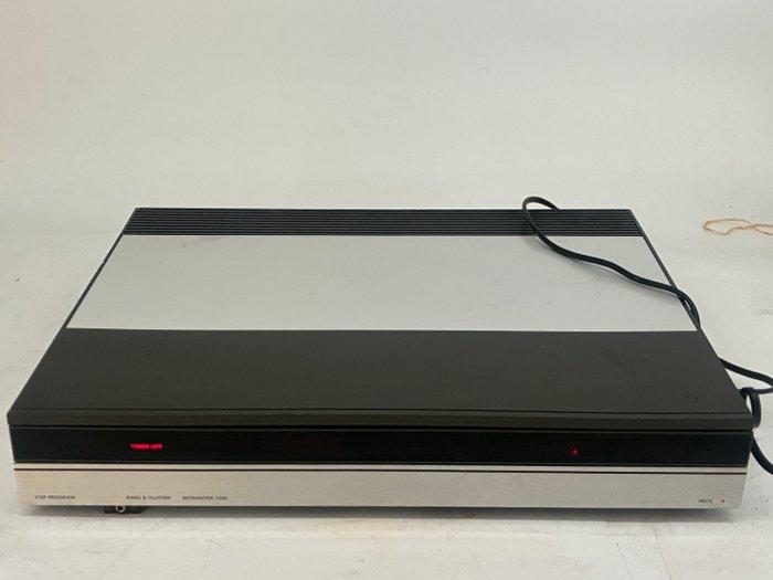 Bang & Olufsen - Beomaster 5500 Solid state meerkanaals, Audio, Tv en Foto, Stereoketens