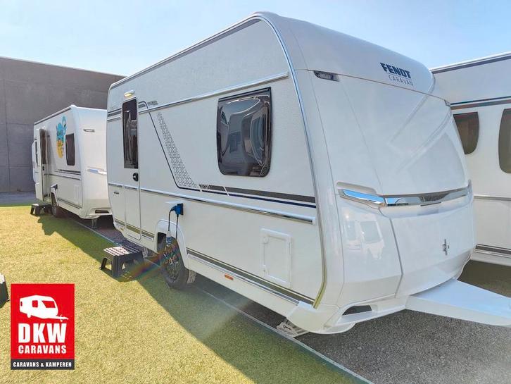 FENDT Bianco Activ 390 FHS - NIEUW - EINDEREEKS, Caravans en Kamperen, Caravans, 1000 - 1250 kg, Gascomfoor, Hordeur, Kachel, Koelkast