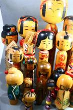 Bois - (22) Grande poupée Kokeshi Sosaku Usaburo