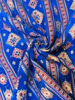 Luxe fluwelen bekledingsstof - Meubelstof - 600 cm - 140 cm, Antiek en Kunst