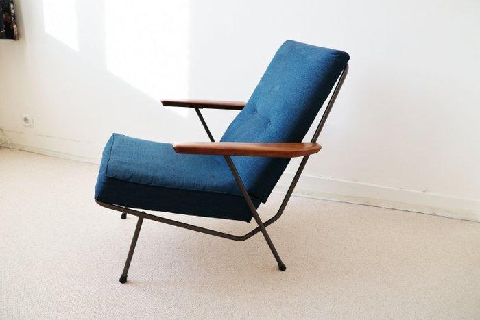 Gelderland - Koene Oberman - Fauteuil - design vintage épuré, Antiek en Kunst, Antiek | Meubels | Stoelen en Sofa's
