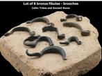 Oud-Romeins Kavel van 8 bronzen fibulas of broches  (Zonder