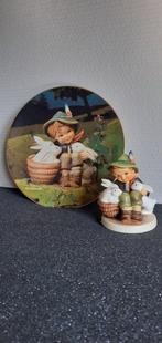 Goebel - Beeldje - Uniek verzamel object van M.I.Hummel. (2)