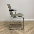 Casala Onyx II vergaderstoel / sledestoel,  wit/taupe -, Huis en Inrichting, Gebruikt, Eén