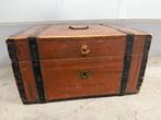 Poitrine - Bois - coffre suédois, Antiek en Kunst, Curiosa en Brocante