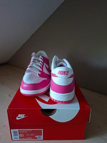 Nike - Dunk Low - Baskets basses - Taille : EU 39 - Neuf beschikbaar voor biedingen
