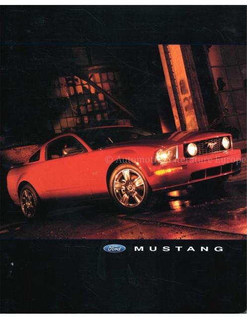 2005 FORD MUSTANG PERS BROCHURE ENGELS (USA), Livres, Autos | Brochures & Magazines