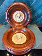 Mattei - Beeld, Paar Antieke medaillons - Jezus & Maria - 24, Antiek en Kunst