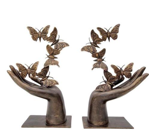 Beeldje - Buttefly release - Brons, Antiek en Kunst, Kunst | Designobjecten