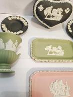 Decoratief ornament (7) - Verenigd Koninkrijk - Wedgewood, Antiek en Kunst