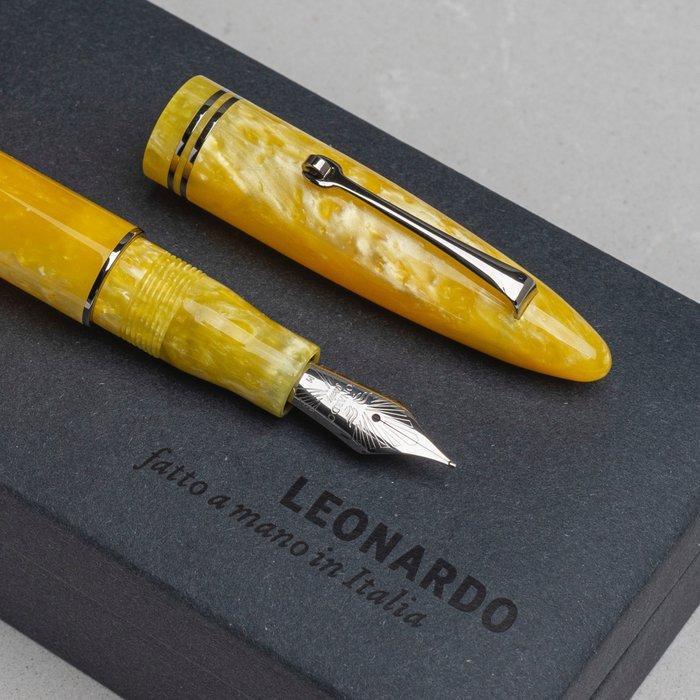 Leonardo Officina Italiana - Furore fountain pens - Furore, Verzamelen, Pennenverzamelingen