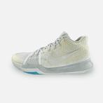 Nike Kyrie 3 - Maat 44.5, Sneakers, Verzenden