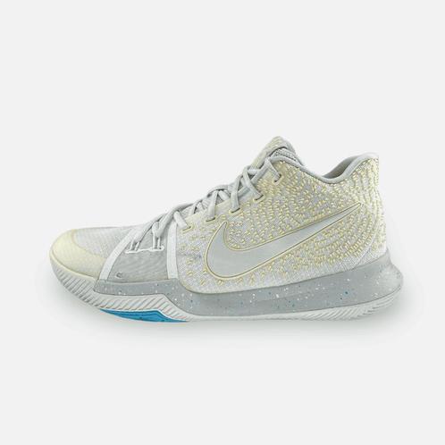 Nike Kyrie 3 - Maat 44.5, Vêtements | Hommes, Chaussures, Envoi