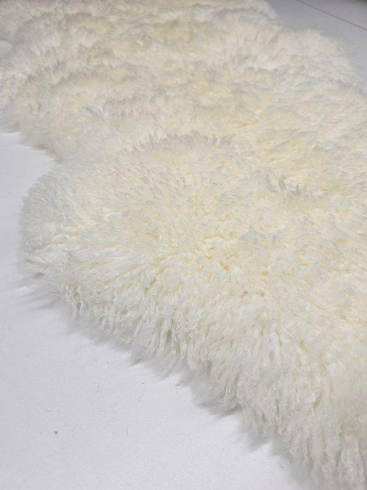 Tapijt van echt leer van Nieuw-Zeelandse Curly-schaap,, Antiek en Kunst, Curiosa en Brocante