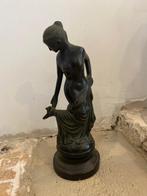 sculptuur, Sculpture - Femme dénudée - 26 cm - Brons, Antiquités & Art