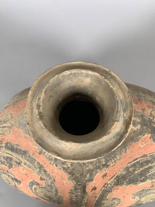 Oud-Chinees, Han-dynastie Terracotta HU - Vaasje uit de, Verzamelen, Mineralen en Fossielen