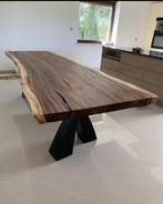 Table suar massif live edge tronc - Dimensions sur mesure, Maison & Meubles, Tables | Tables à manger, 100 à 150 cm, Rectangulaire